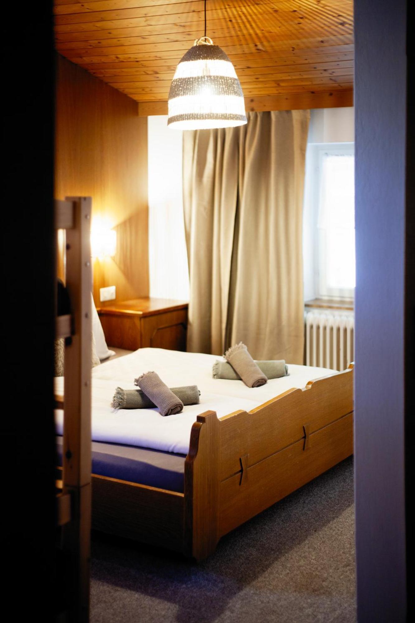 Pinetree Lodge Mayrhofen Buitenkant foto