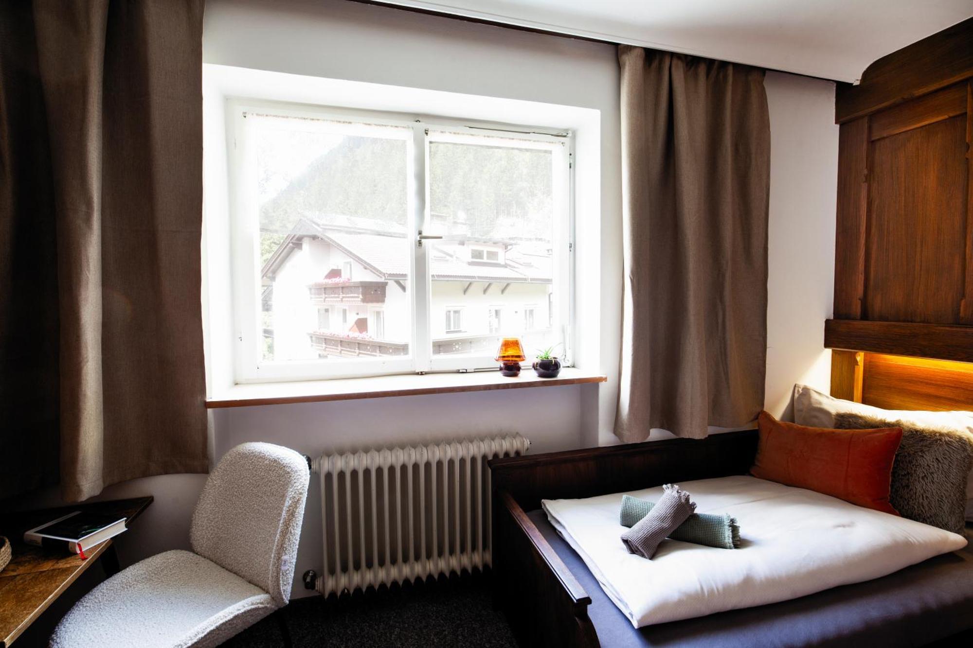 Pinetree Lodge Mayrhofen Kamer foto