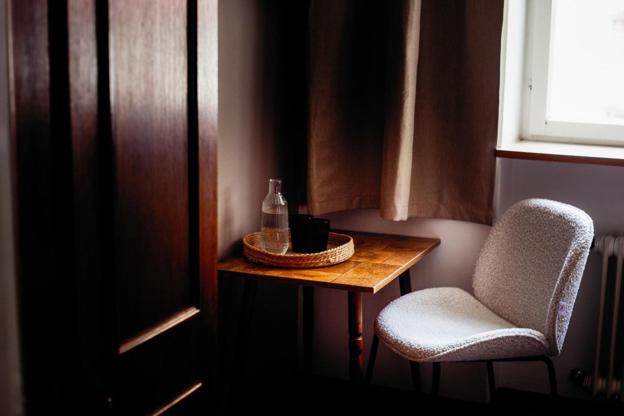 Pinetree Lodge Mayrhofen Kamer foto