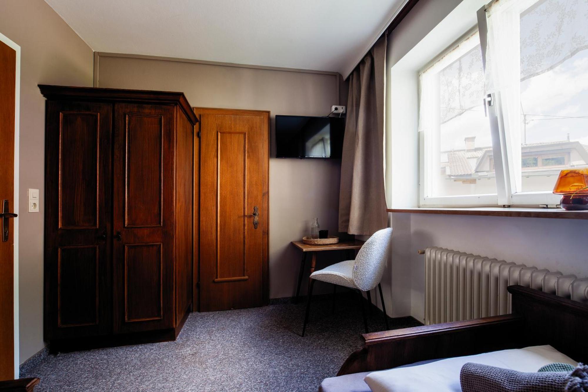 Pinetree Lodge Mayrhofen Buitenkant foto